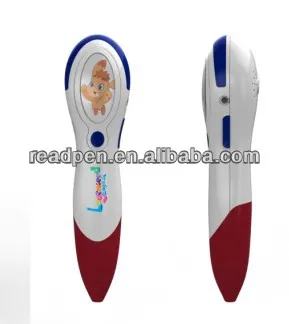 Дошкільні діти, що вивчають магічні дитячі іграшки, читають перо цифровий сканер з смішними книгами історії